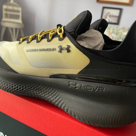 Under Armour Nova Slip on Women's Sneakers Size 12.5 NIB SALE!! (RETAIL 160) - Picture 7 of 9